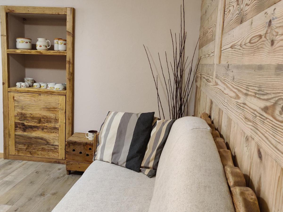 Au Fond Du Bourg Apartment Aosta Ngoại thất bức ảnh